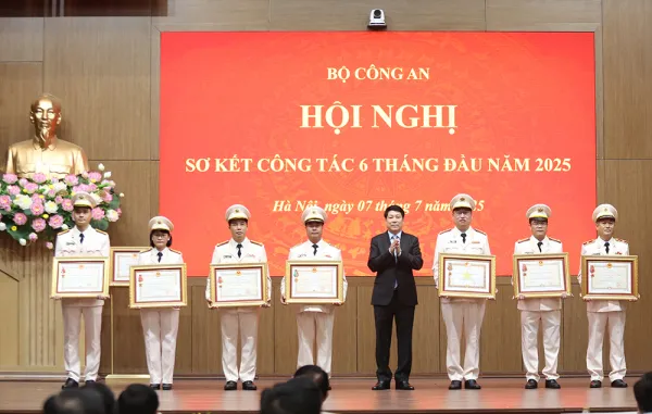 Docnhanh bài viết #1000991