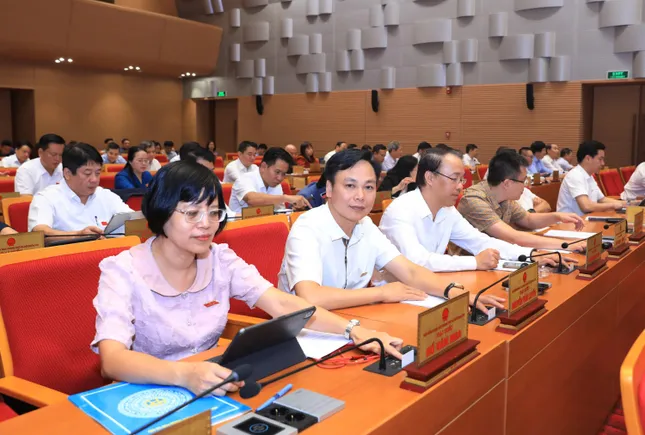 11-1752191484-ha-noi-chot-dau-tu-8-tuyen-duong-sat-do-thi-dai-hon-320km.webp