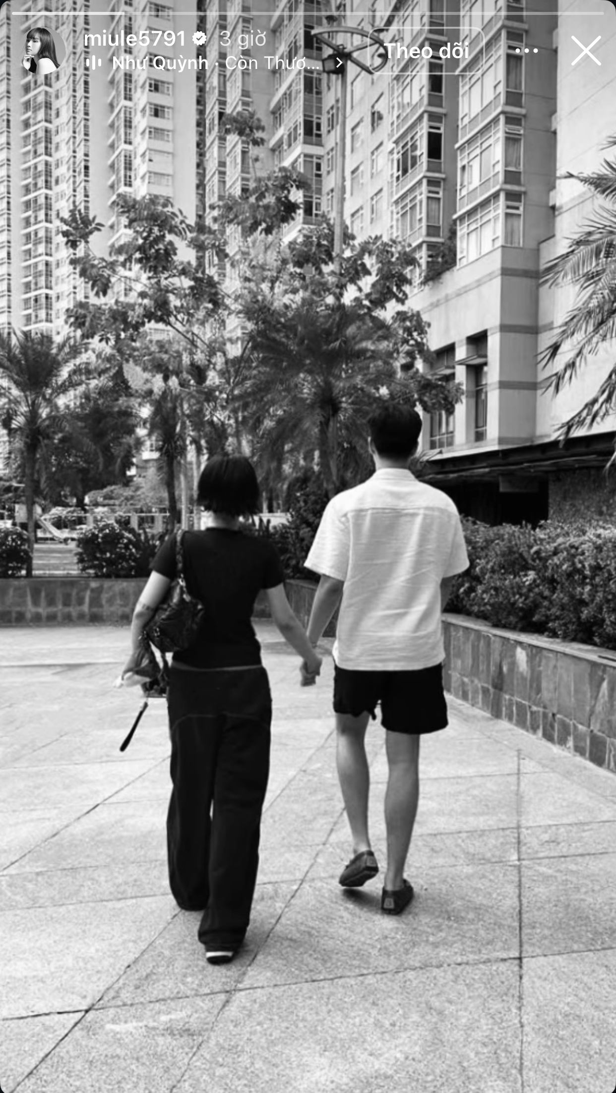 11-1752216413-lo-clip-miu-le-o-biet-thu-cua-ban-trai-thieu-gia.jpg