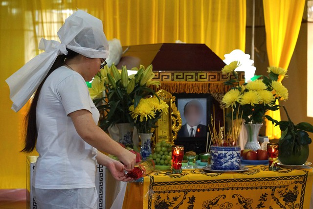 Nhói lòng đám tang không kèn trống của tài xế công nghệ bị sát hại: Người vợ nói về cuộc gọi cuối cùng bất thường- Ảnh 6.
