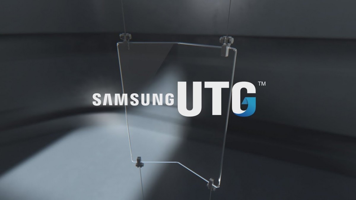 12-1752289861-iphone-gap-la-co-that-samsung-xay-han-mot-day-chuyen-moi-de-cung-cap-tam-nen-oled-gap-cho-apple.jpg