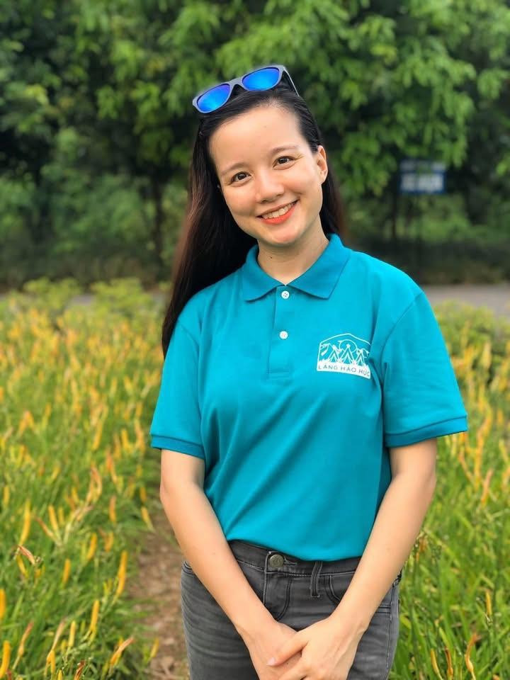 12-1752303260-mc-minh-trang-tu-hot-mom-truyen-cam-hung-den-lum-xum-trai-he-lang-hao-huc.jpeg
