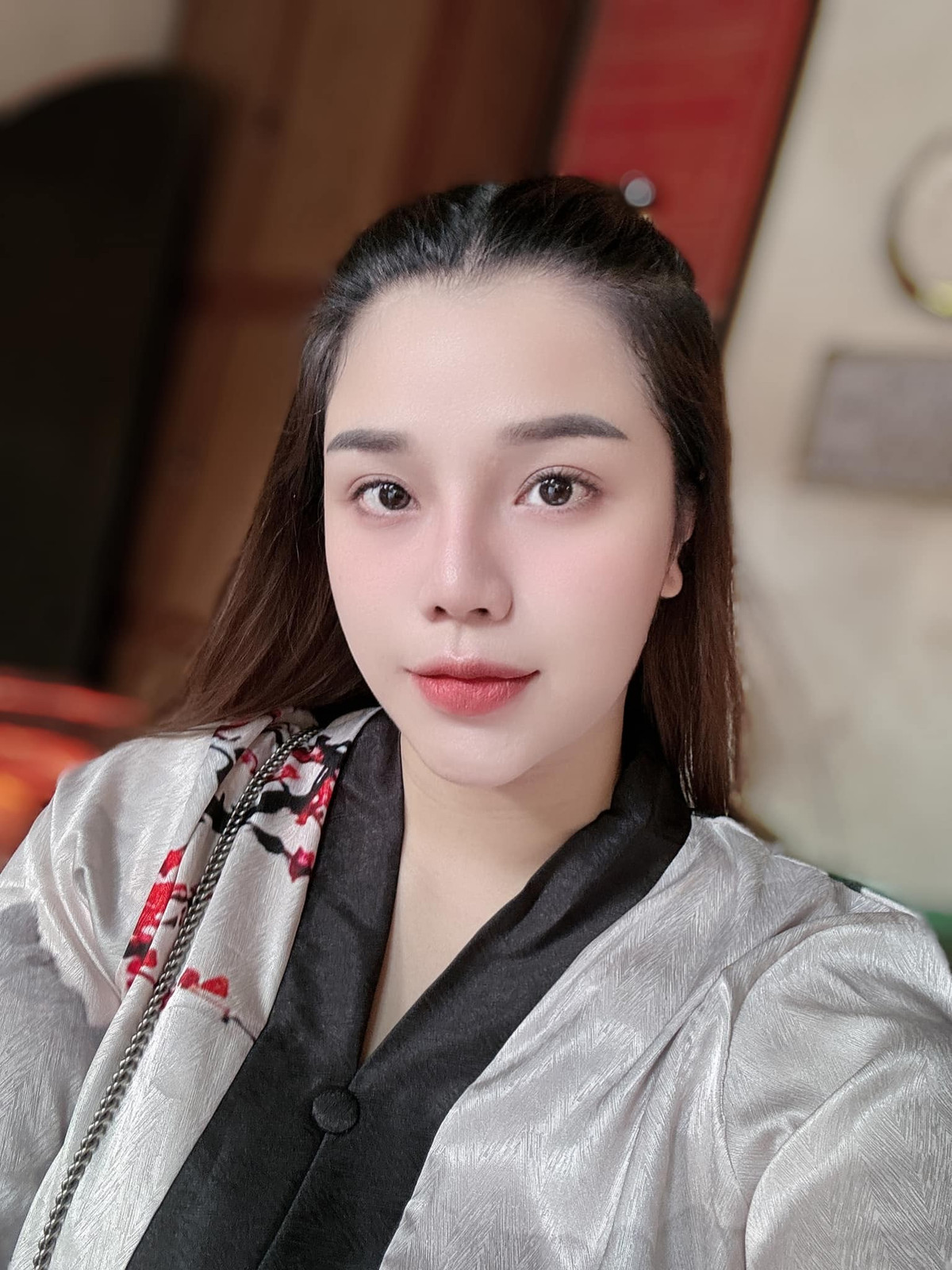 Trước đó vào tháng 9/2020, Khánh Linh từng gây bão khi bất ngờ chuyển trạng thái