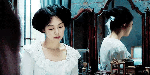 Nữ diễn viên ngoài đời là 