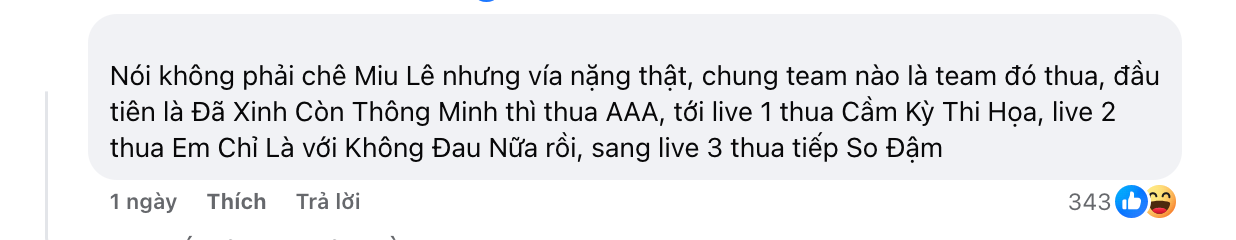 15-1752546332-miu-le-dang-nam-chuoi-ky-luc-khong-ai-muon-giu-tai-em-xinh-say-hi.png