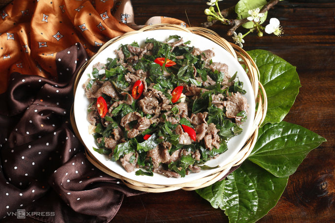 Loại lá rất tốt giúp giảm đau nhức xương khớp, rẻ bèo, bán đầy chợ Việt- Ảnh 5.