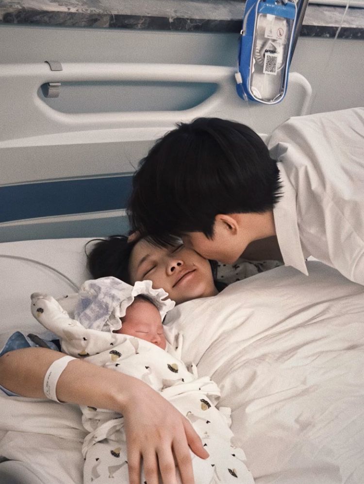 Vì sao nhiều cặp vợ chồng dễ xung đột sau khi có con đầu lòng?- Ảnh 2.