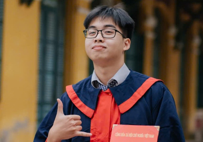 thu-khoa-A01.jpg