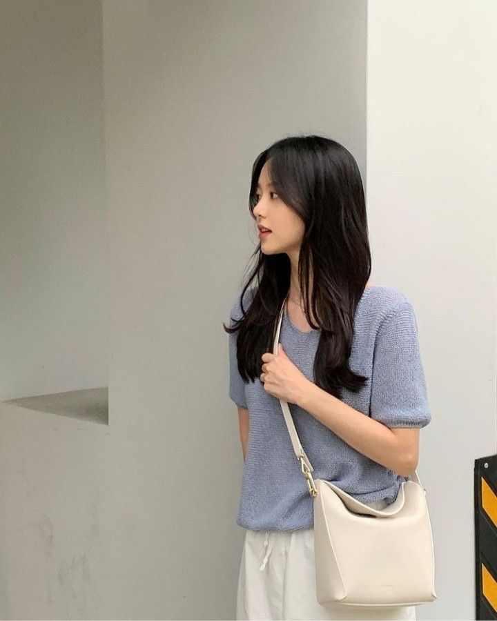 28 tuổi lương 7 triệu, nhìn tài khoản tiết kiệm chỉ thấy bất an - Ảnh 2.