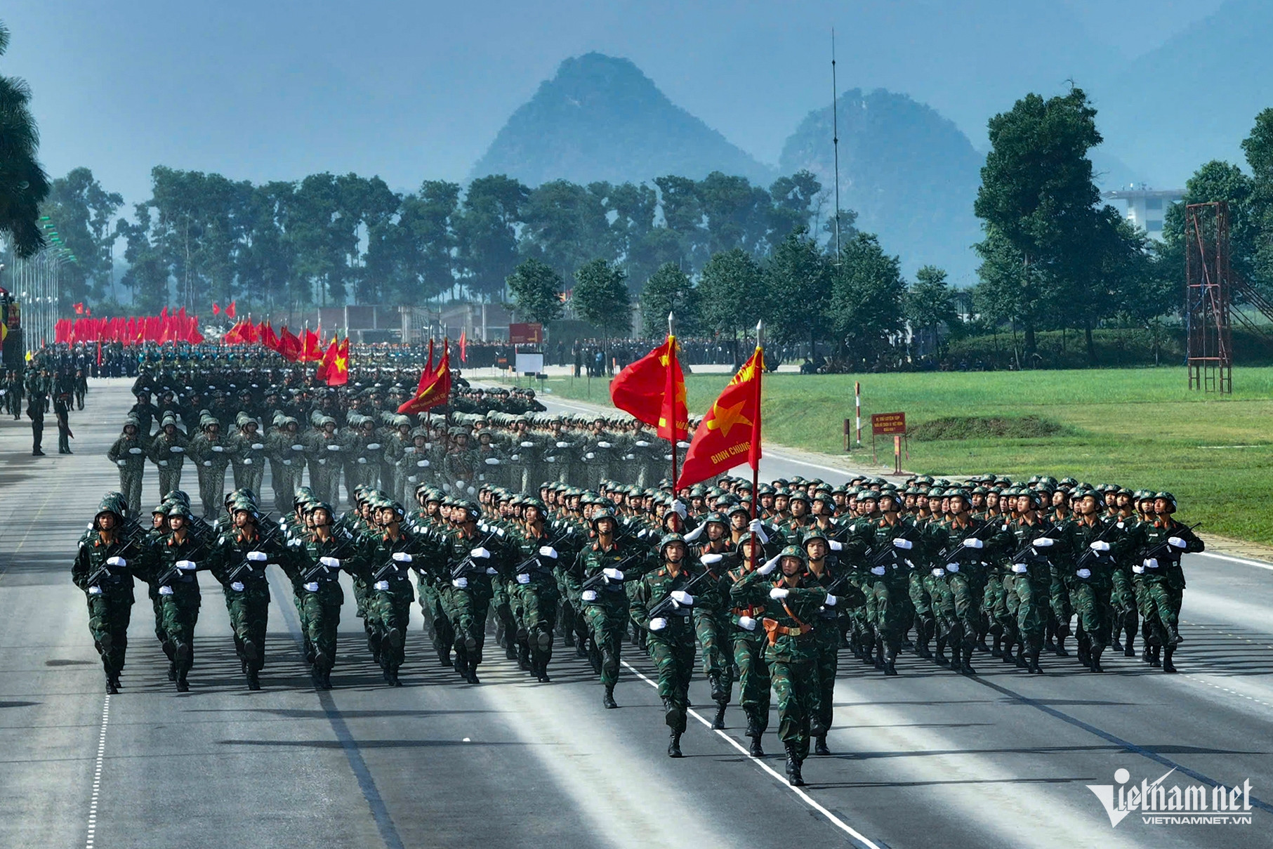 W-khi tai_1.jpg