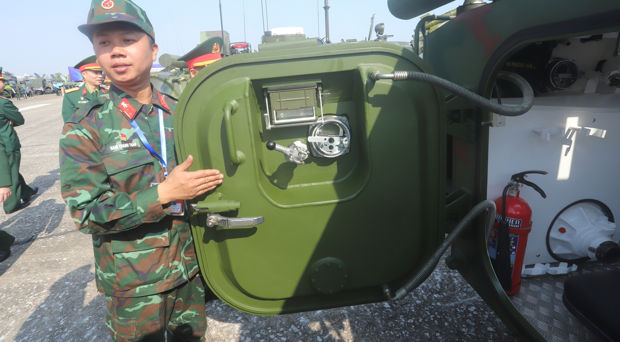 Xe chiến đấu bộ binh 'made by Việt Nam' sẽ làm nhiệm vụ đặc biệt ngày 2/9: Nặng 15 tấn, bơi 7 km/giờ - Ảnh 5.
