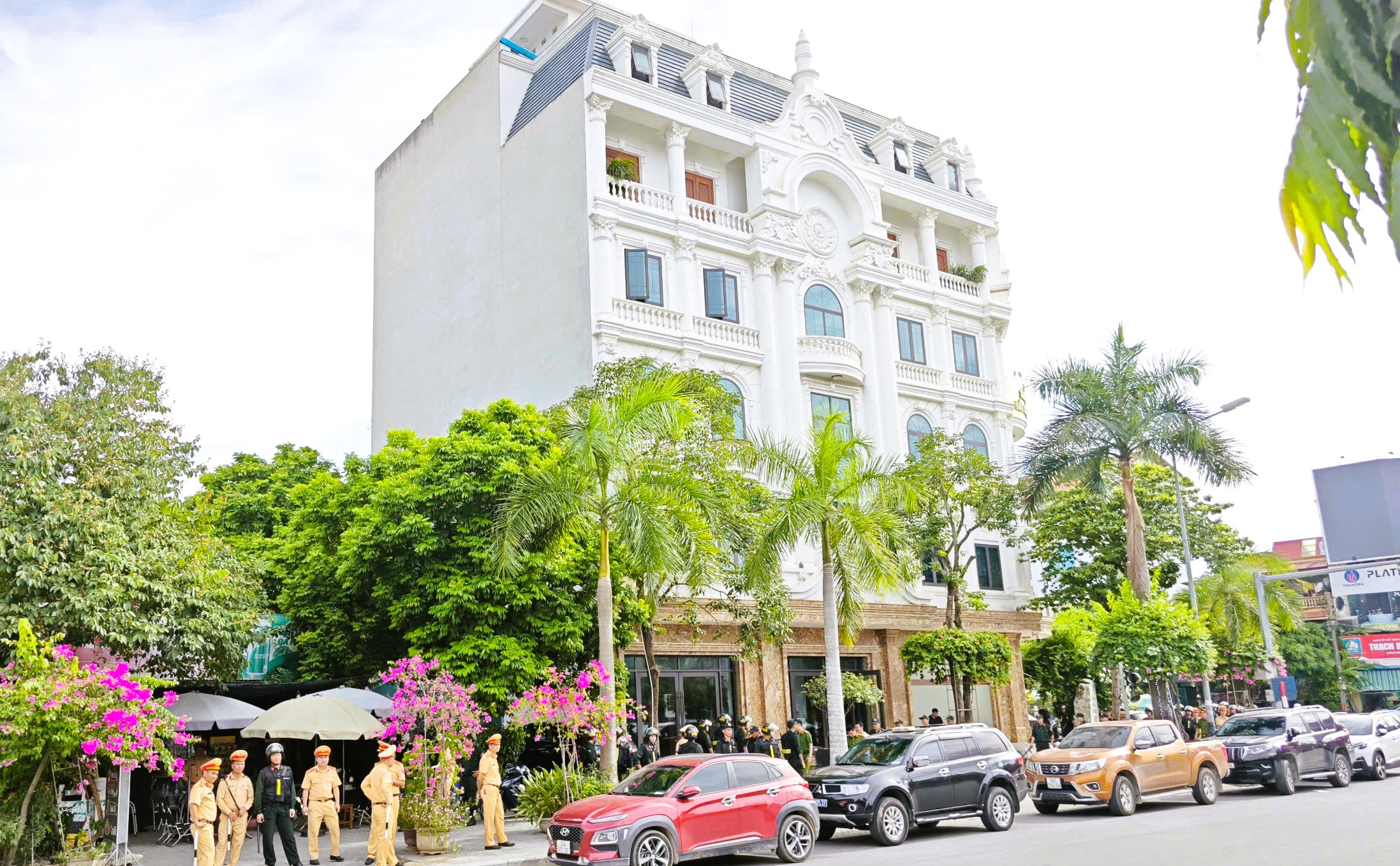 Bắt trùm giang hồ Ý