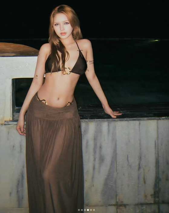 Xoài Non khoe body sexy bỏng mắt, tình tứ với Gil Lê mặc kệ lùm xùm pass đồ- Ảnh 2.
