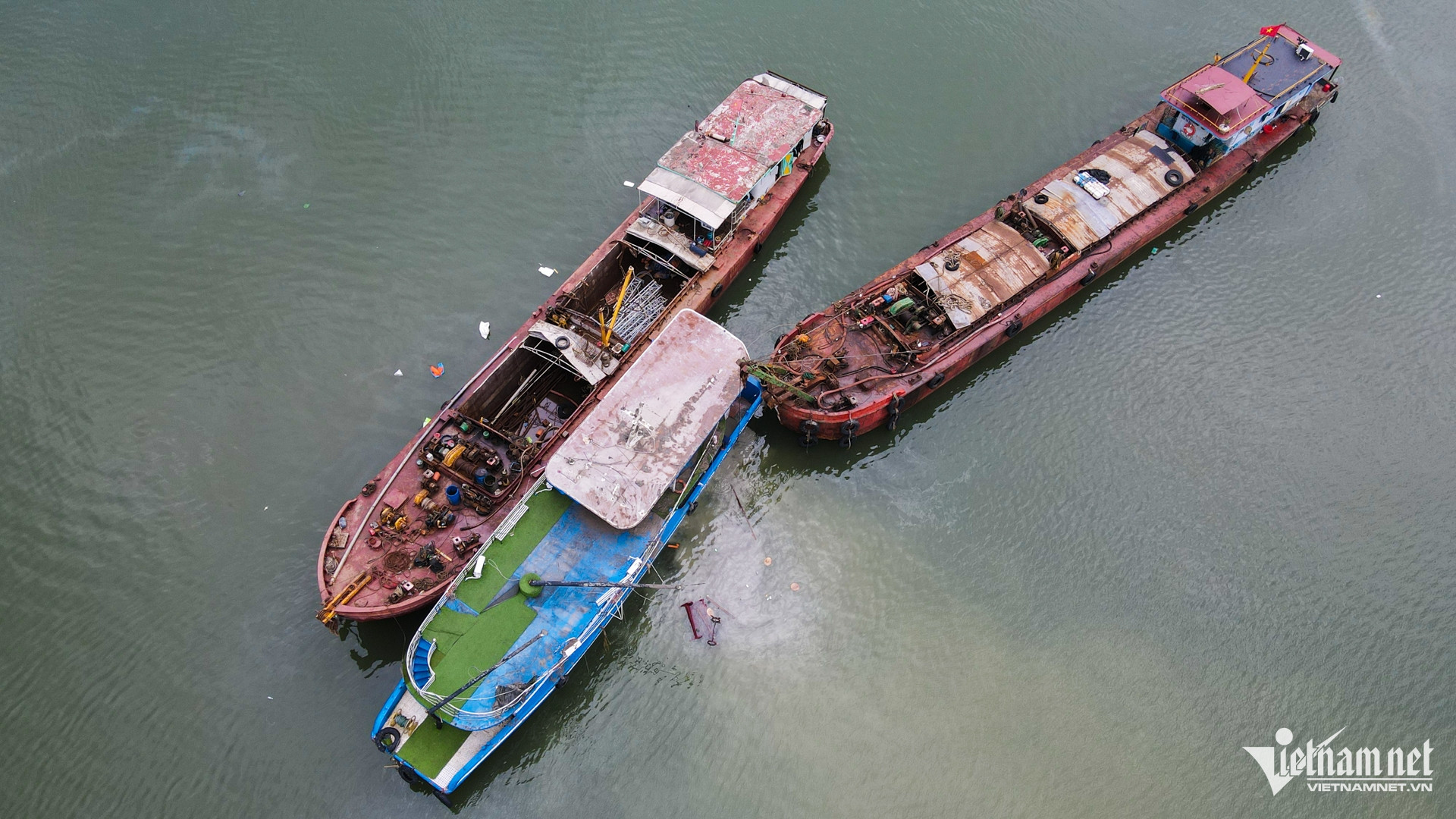 W-Lat tau Ha Long 9.jpg
