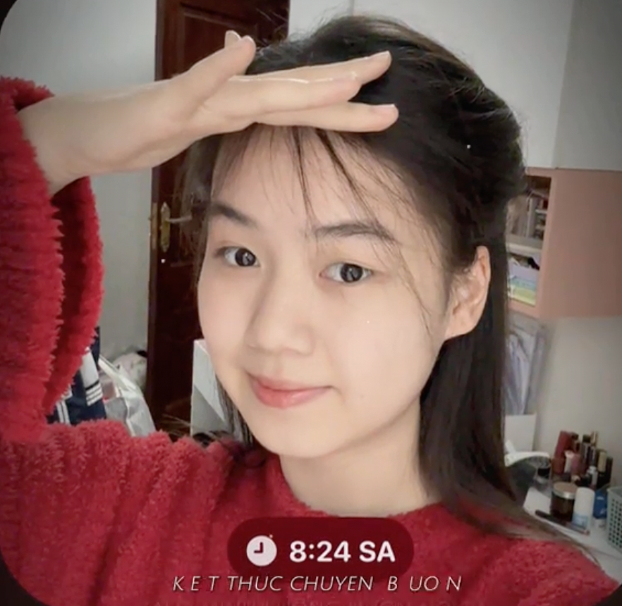 Thủ khoa Hiền Mai lộ mặt mộc cực xinh khi học quân sự, nhận được nhiều yêu thương chăm sóc từ bố mẹ- Ảnh 4.