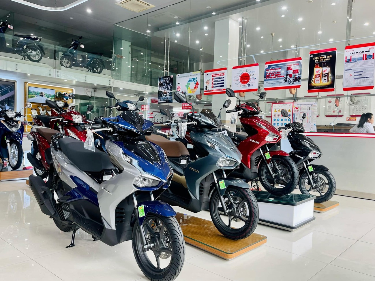 thi-truong-xe-dien-1.jpg