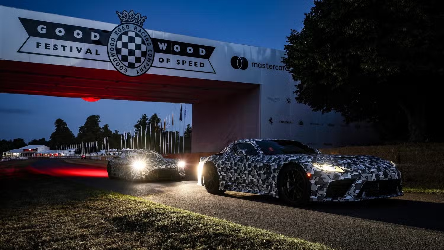 goodwood festival of speed toyota gt concept lexus lfr 1.avif