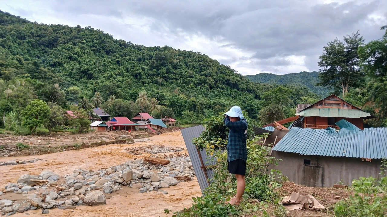 Nhôn Mai.jpg