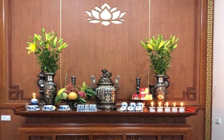 Đúng Mùng 1 tháng 6 nhuận: Đặt 3 thứ này lên bàn thờ để gia đạo bình an,  tài lộc 