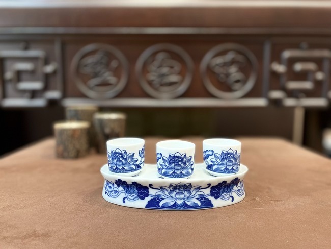 Đúng Mùng 1 tháng 6 nhuận: Đặt 3 thứ này lên bàn thờ để gia đạo bình an,  tài lộc 