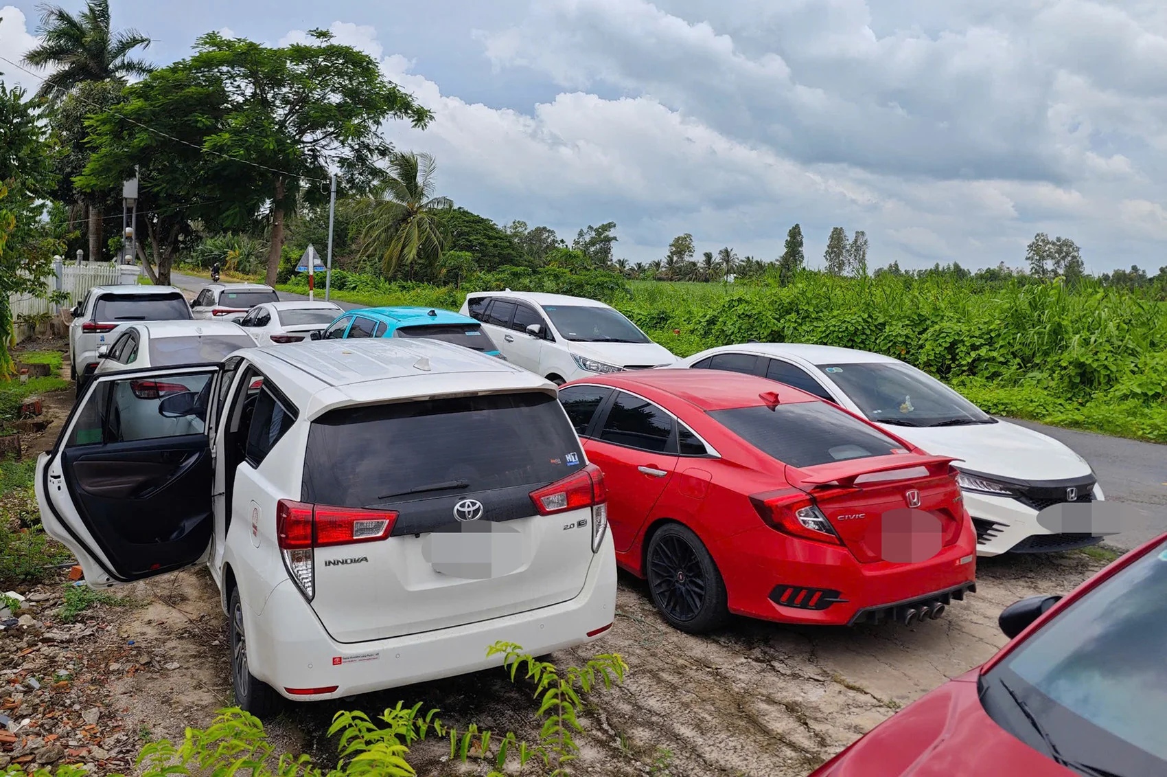 25-1753405477-canh-sat-bao-vay-truong-ga-tien-ty-o-tp-can-tho.webp