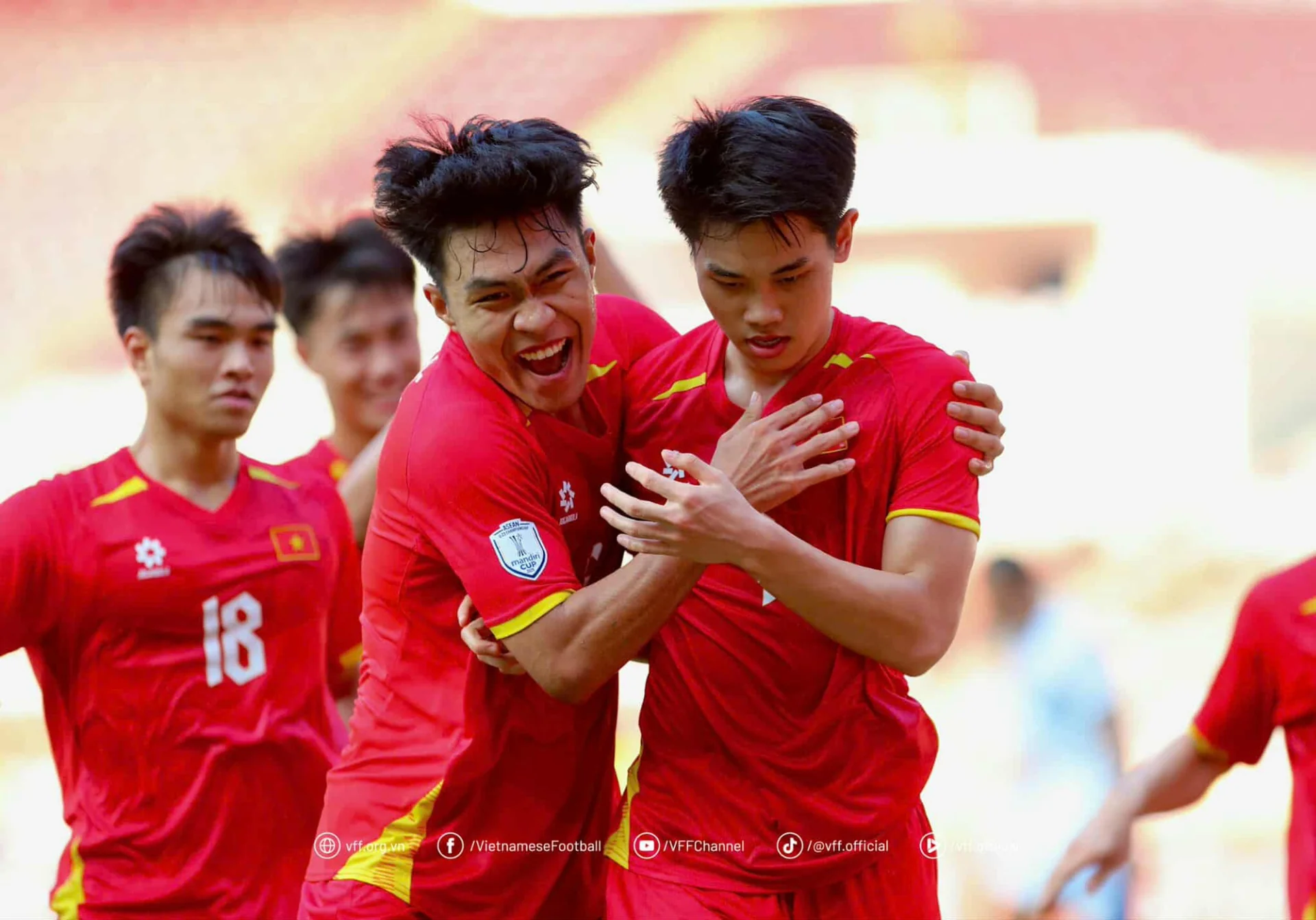 25-1753442217-xuan-bac-lap-cong-u23-viet-nam-nguoc-dong-dang-cap-tien-vao-chung-ket-dong-nam-a.webp