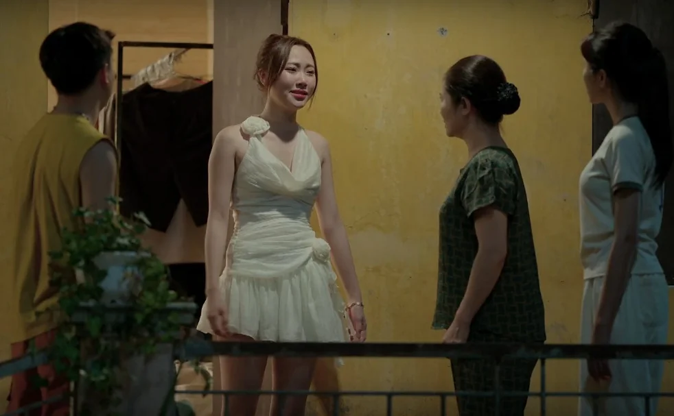 26-1753496065-khan-gia-mat-kien-nhan-voi-phim-co-ngoc-huyen.webp