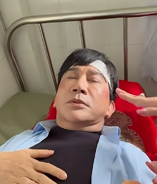 27-1753603830-nsut-kim-tu-long-cau-xin.webp