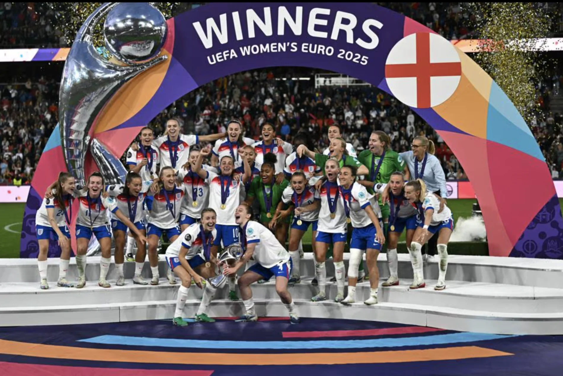 Euro 2025: Thắng Tây Ban Nha ở loạt 11 m, tuyển Anh nghẹt thở bảo vệ ngôi Hậu- Ảnh 7.