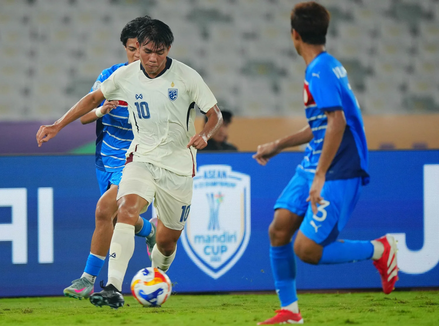 Changsuek - U23 Thai Lan U23 Philippines.jpg