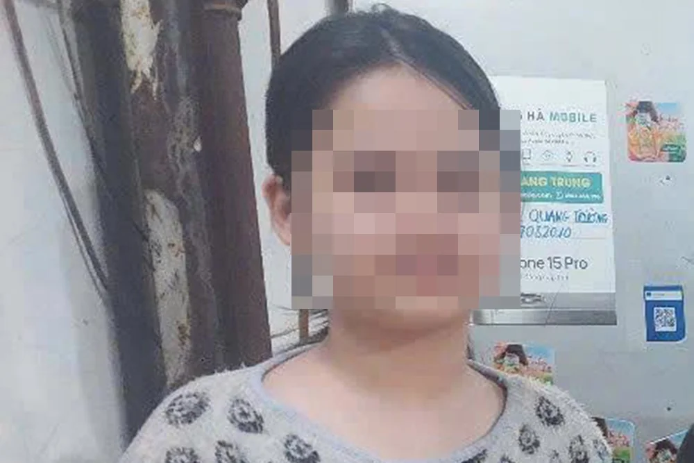 29-1753784248-nguoi-me-ke-chuyen-xe-dai-nhat-cuoc-doi-tren-hanh-trinh-tim-con-gai-13-tuoi-mat-tich.webp