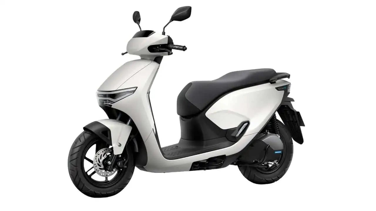 Khách Việt đi thử xe máy điện Honda từ 100% pin đến lúc dắt bộ: Quãng đường tối đa vượt công bố? - Ảnh 1.