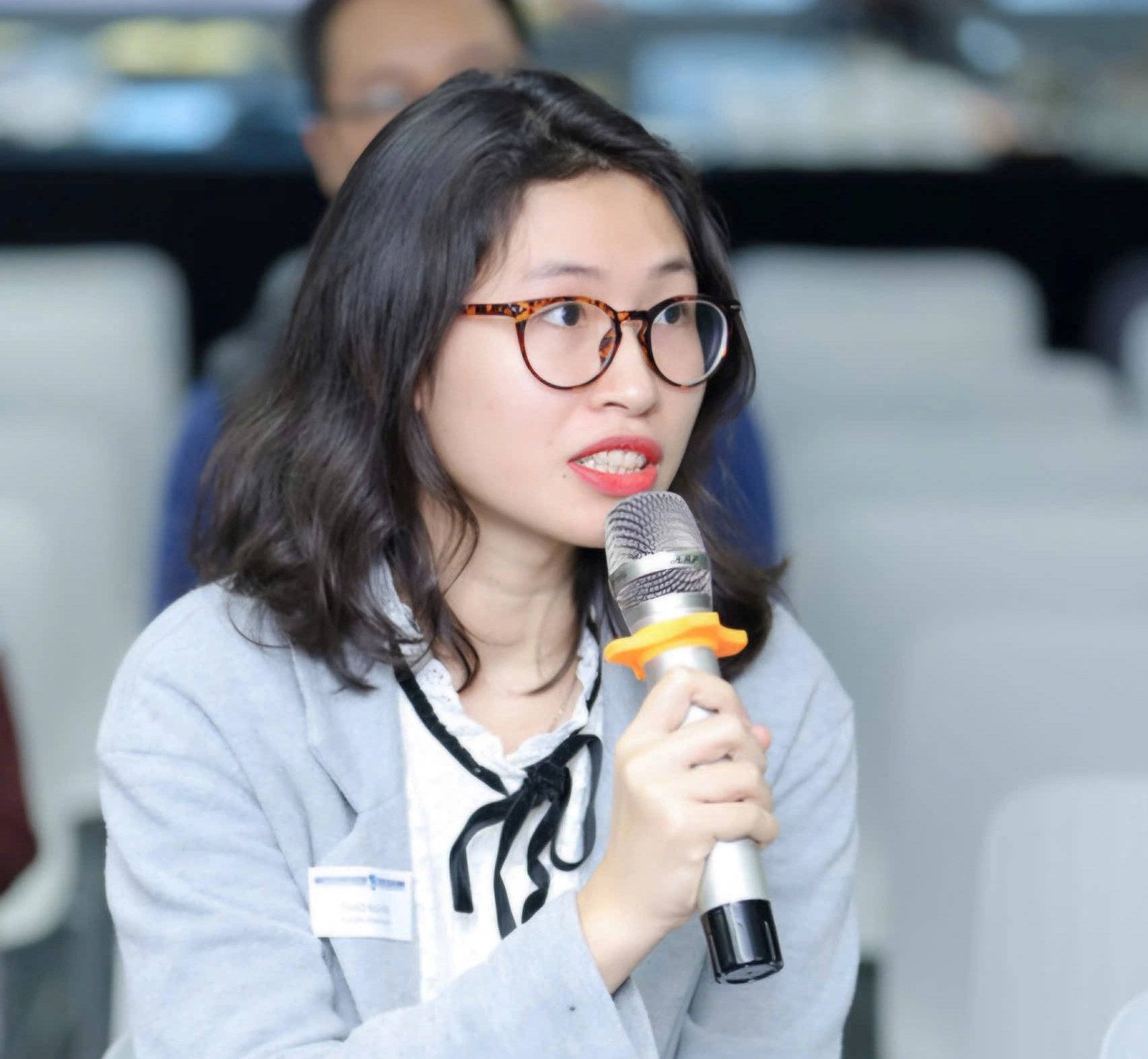 Điều gì đang thôi thúc những đứa trẻ 13 tuổi rời khỏi chính ngôi nhà của mình?- Ảnh 1.