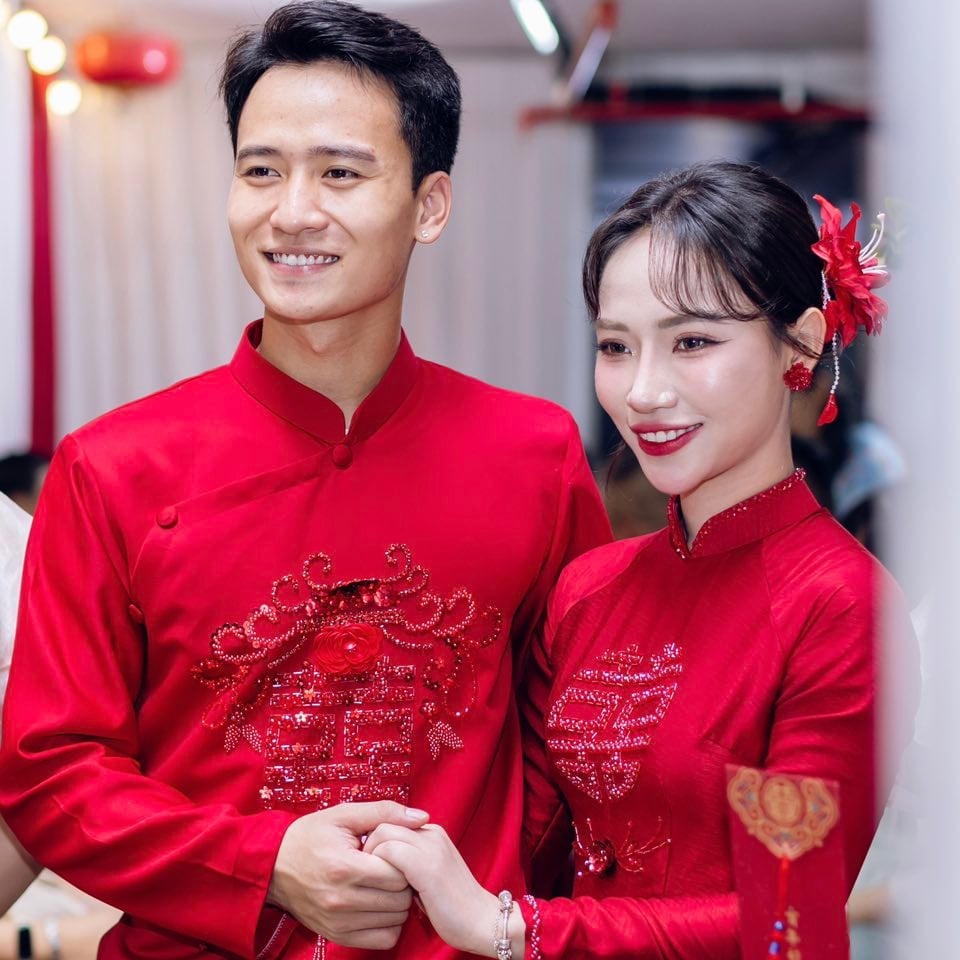 Hé lộ ảnh cưới của