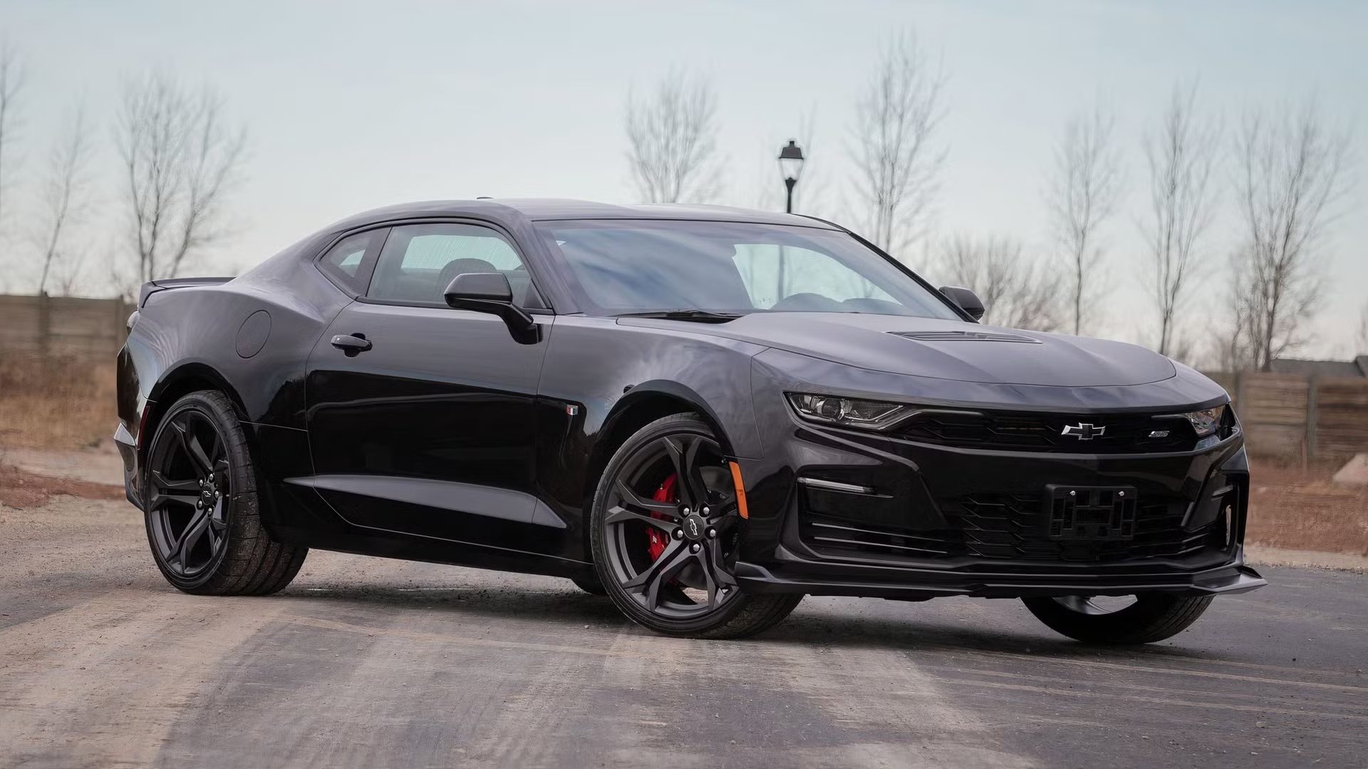 6th gen chevrolet camaro ss.avif