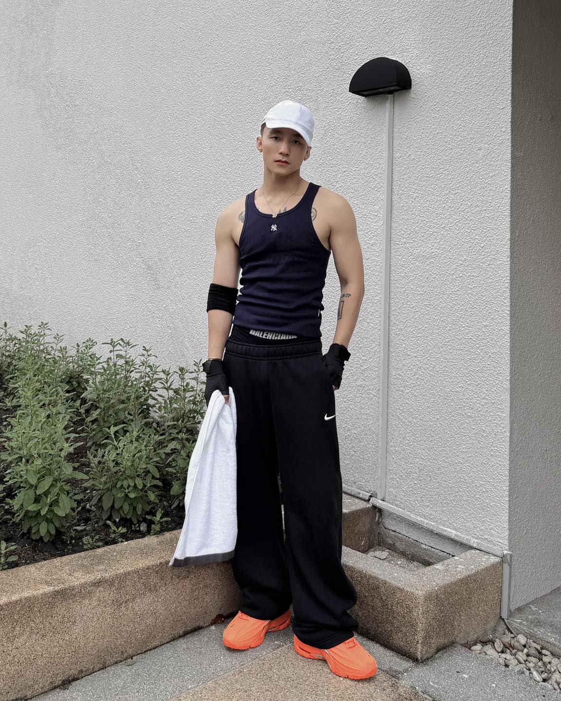 Sơn Tùng bị bóc 