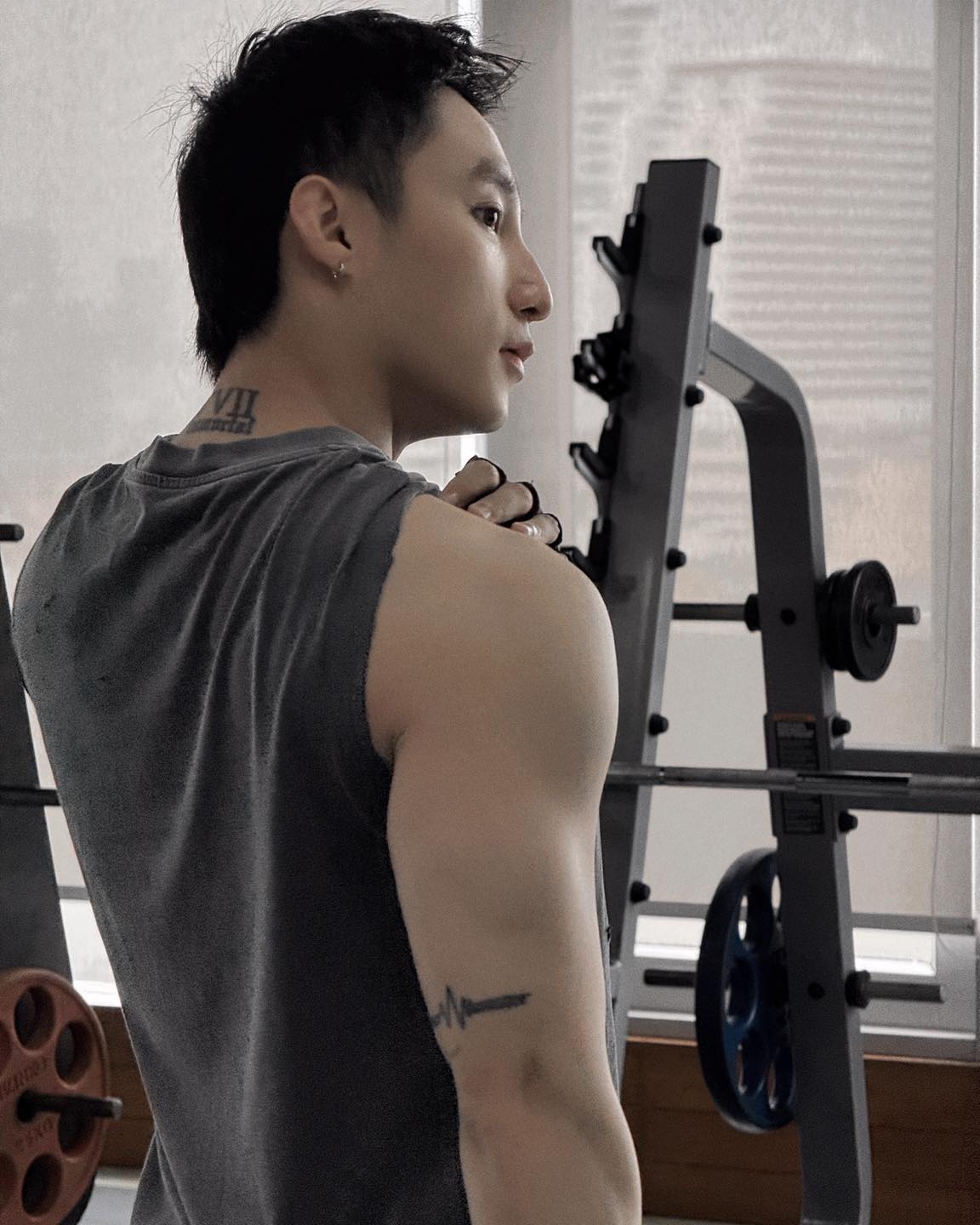 Sơn Tùng bị bóc 
