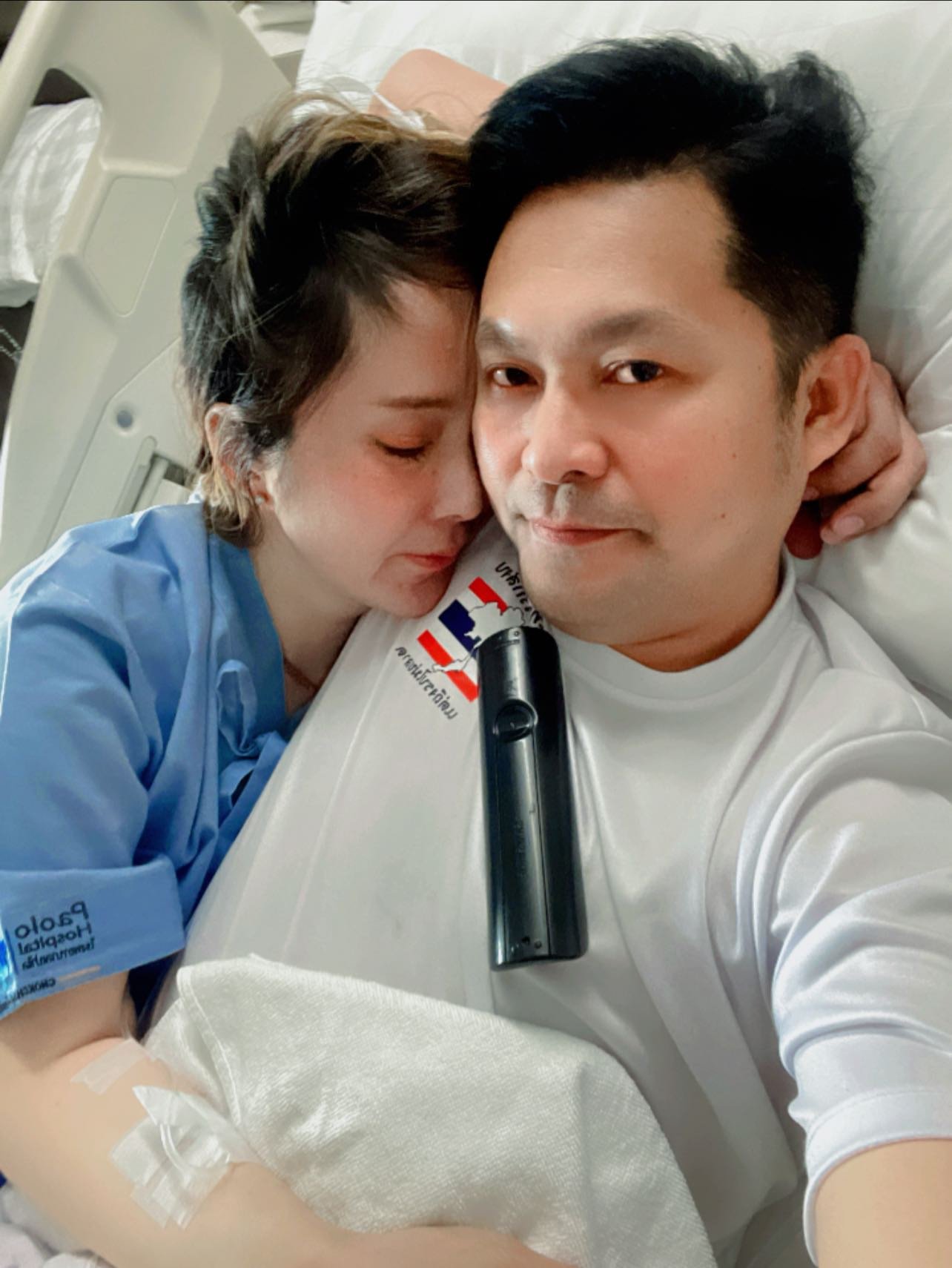 02-1754105475-nu-dien-vien-ngung-tim-nhap-vien-cap-cuu-khi-dang-an-toi-cung-ban-trai.jpg