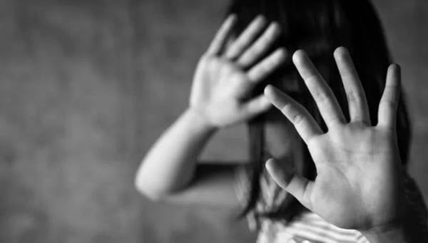 Điểm yếu CHÍ MẠNG khiến trẻ 13 tuổi dễ bị thao túng và sa bẫy lừa đảo, chuyên gia nói cha mẹ cần làm ngay điều này để giữ con- Ảnh 1.