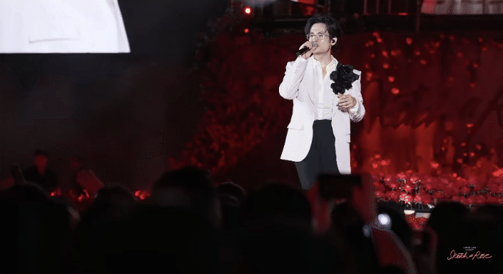 Mang concert đến “thánh địa Oscar” là chưa đủ, Hà Anh Tuấn còn chứng minh đẳng cấp sao hạng A qua kỷ lục này!- Ảnh 4.