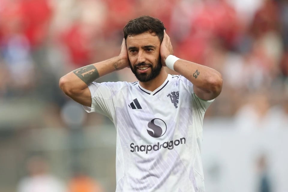 02-1754143280-bruno-fernandes-nhan-de-nghi-moi-tu-saudi-arabia.jpeg