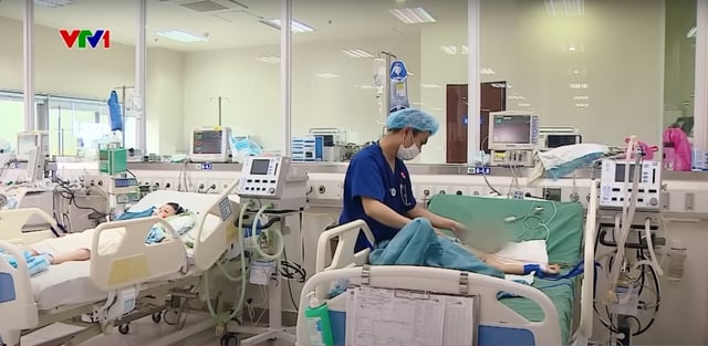 Nhiều trẻ đuối nước bị dốc ngược: Thói quen tưởng cứu người lại có thể khiến bé mất mạng!- Ảnh 1.