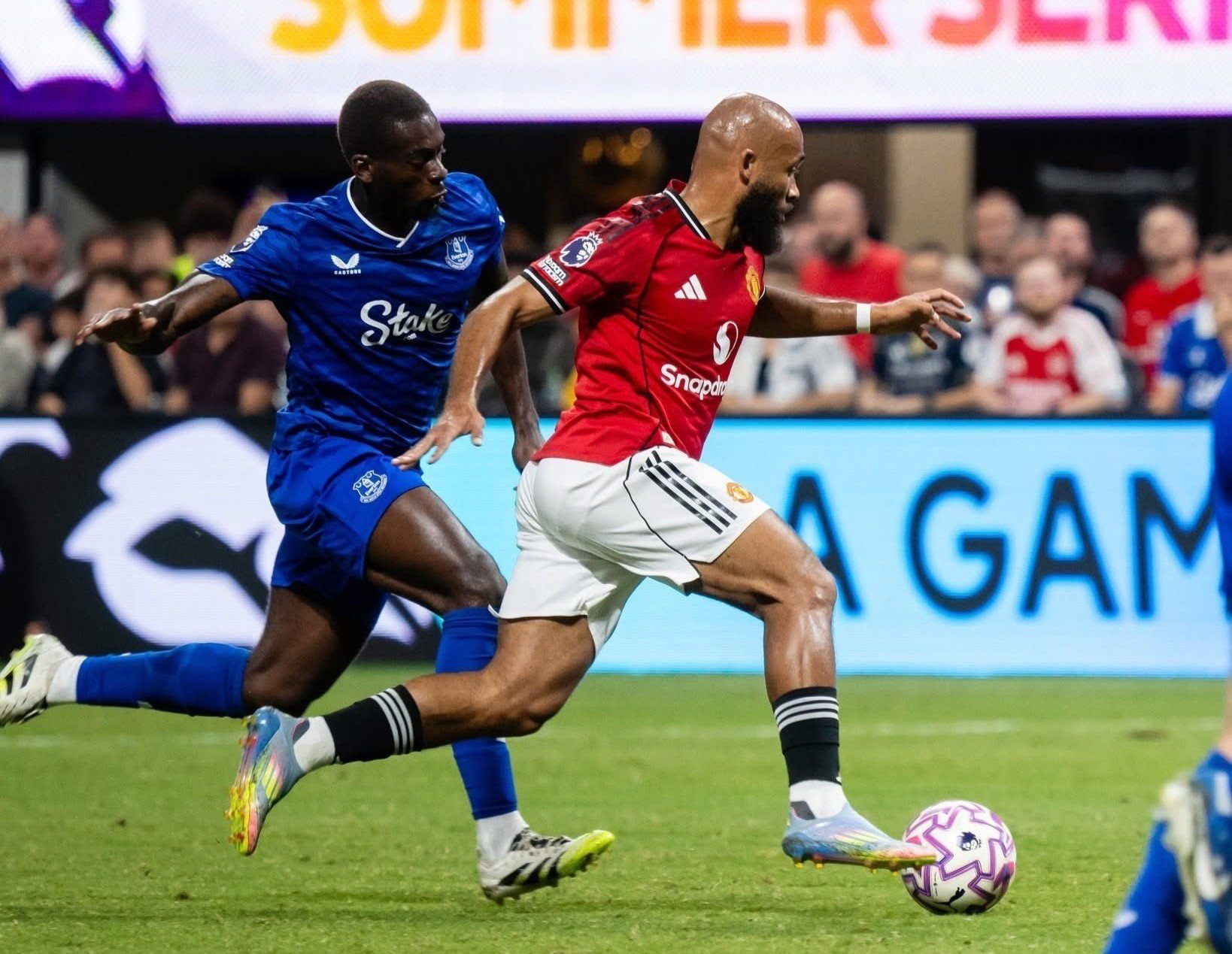 Bryan Mbeumo anh 1
