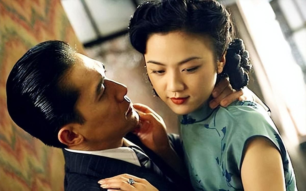10 phim 18+ Trung Quốc gây tranh cãi nhất thế kỷ 21: Vững tâm lý lắm mới chịu đựng nổi!- Ảnh 1.
