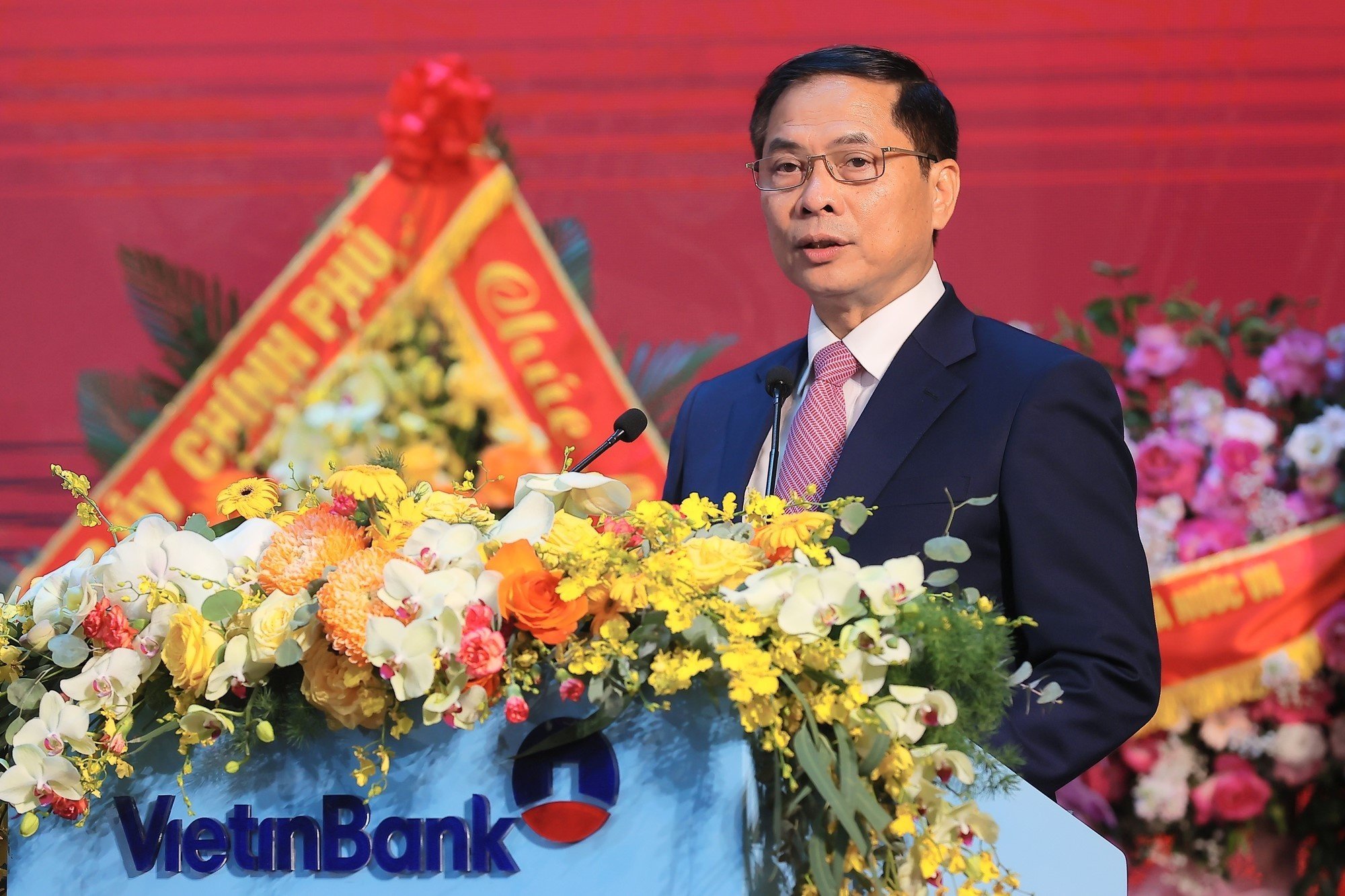 04-1754293752-4-ngan-hang-quoc-doanh-duoc-giao-nhiem-vu-lon.jpg