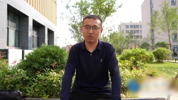 Nữ sinh 17 tuổi tự học trường làng nhưng đạt thành tích Toán cao hơn cả Tiến sĩ: 39 người viết thư tố cáo, kết quả thanh tra gây bất ngờ- Ảnh 2.