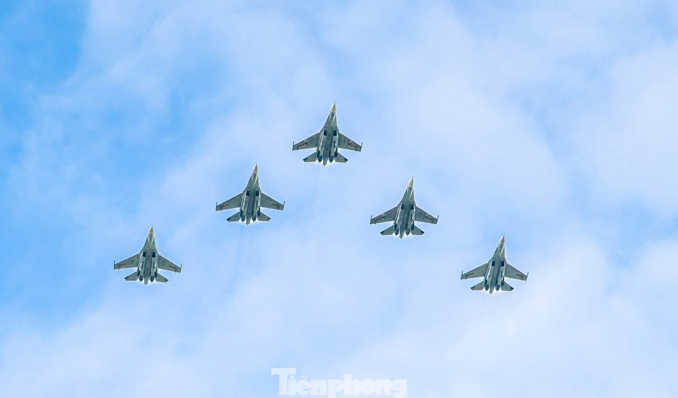 tp-quocnam-z62-3349.jpg