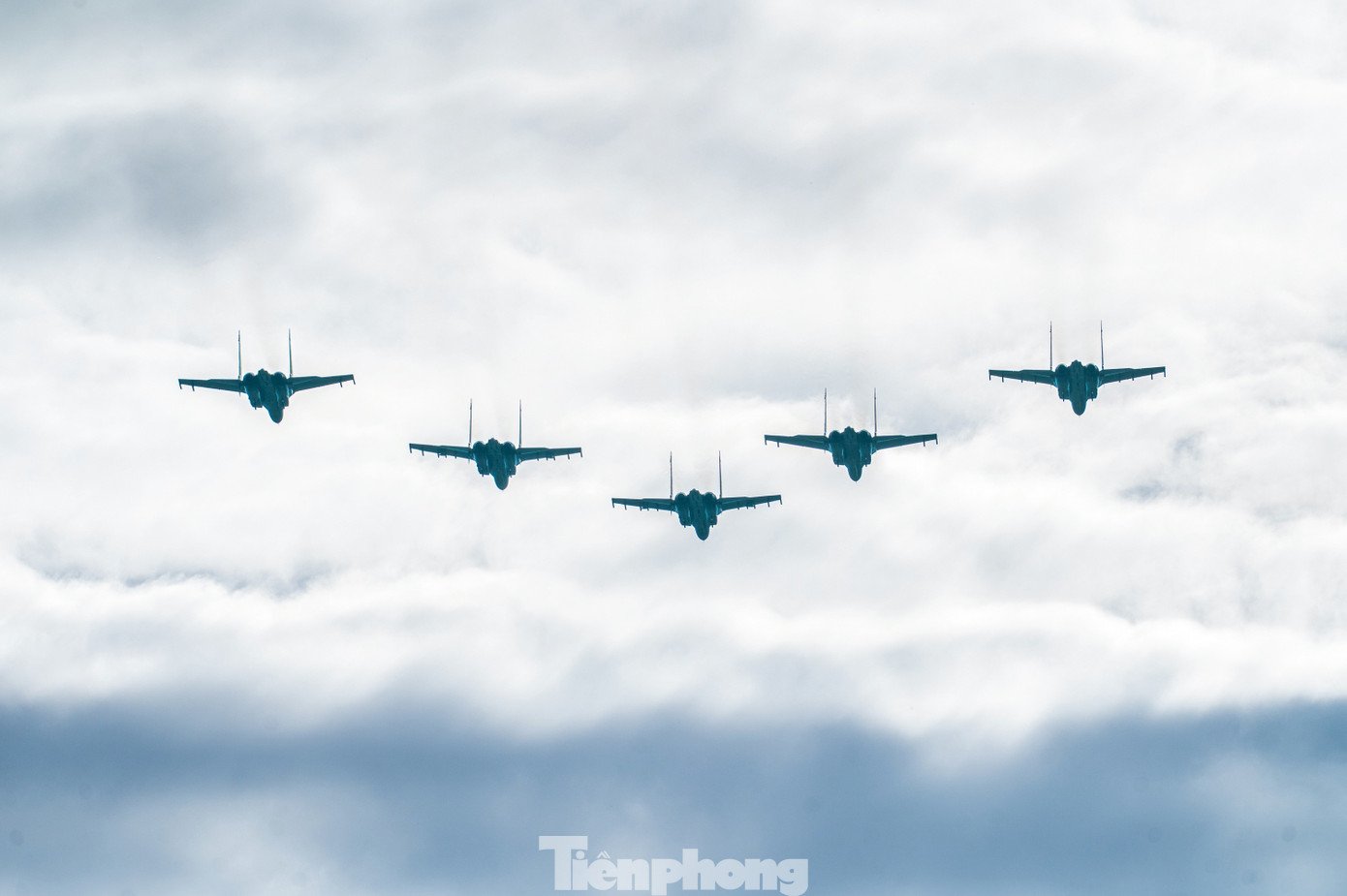 tp-quocnam-z62-3400.jpg