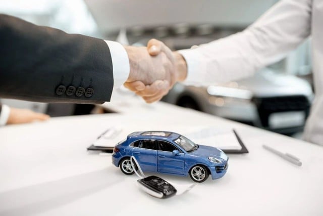 Chuyện lạ ở thị trường xe điện Trung Quốc: Người dân không còn đổ xô mua xe mới, một dòng khác