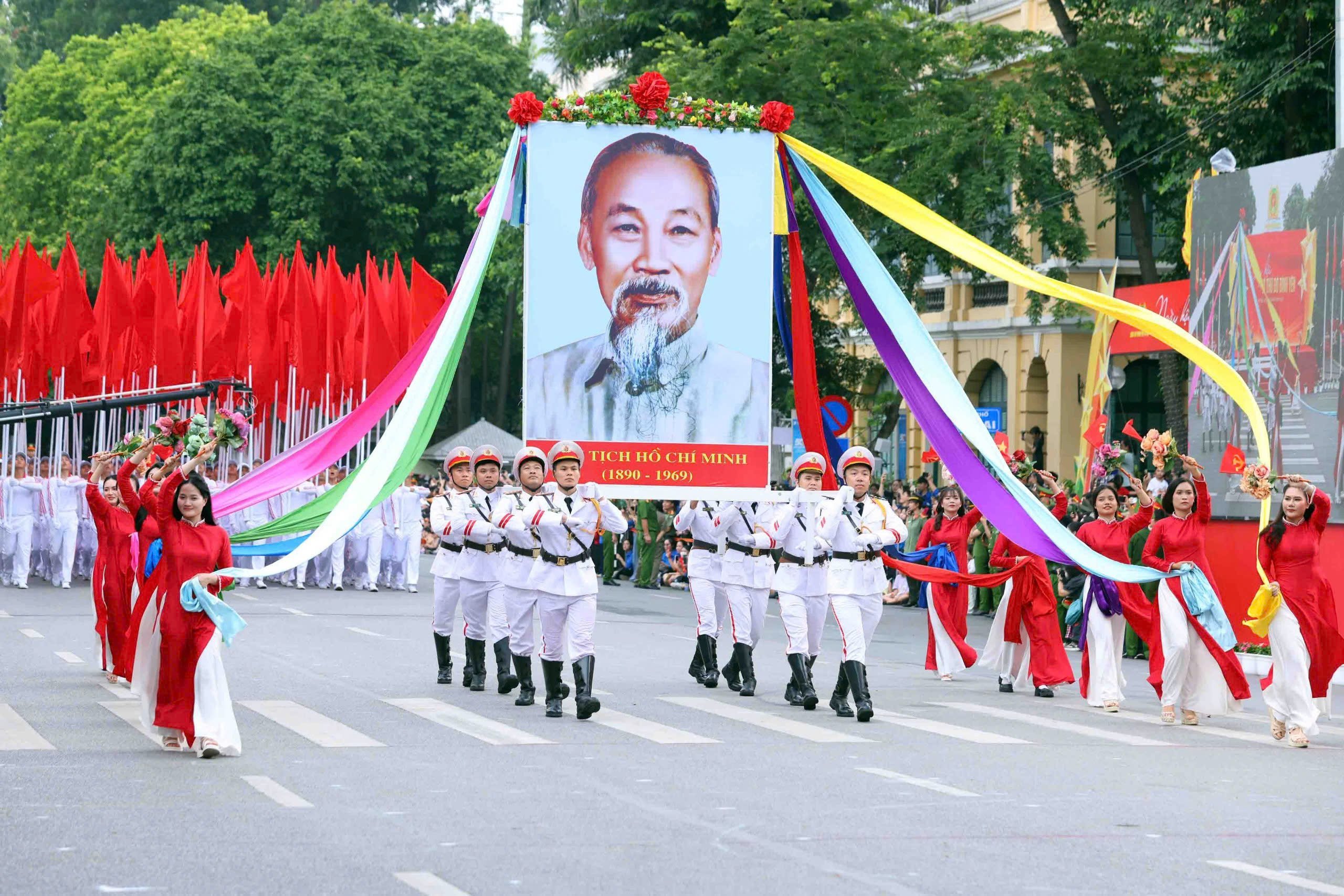 VIDEO: Cận cảnh dàn xe đặc chủng hiện đại của Công an Hà Nội- Ảnh 1.